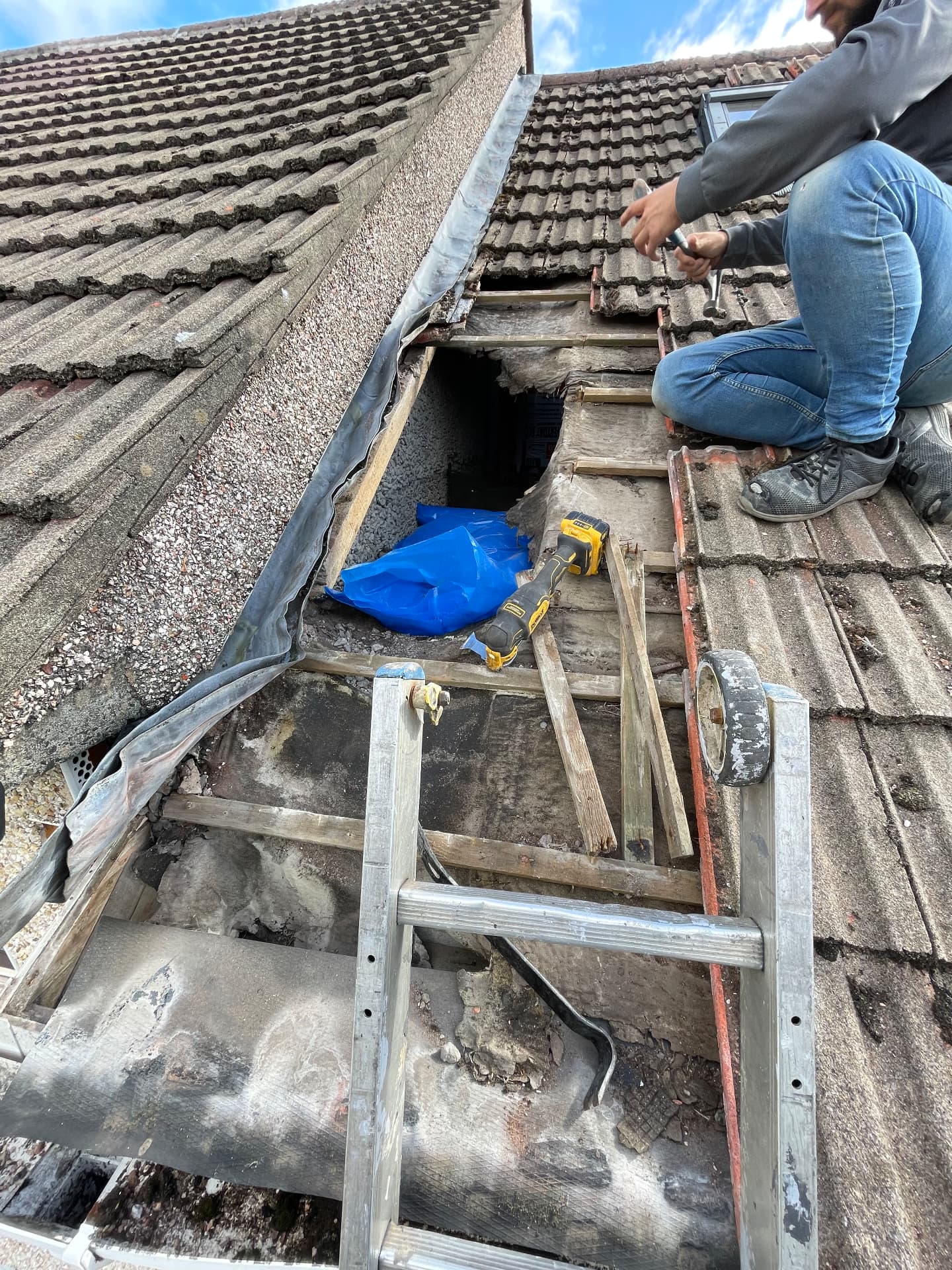 Abutment strip-out & repair