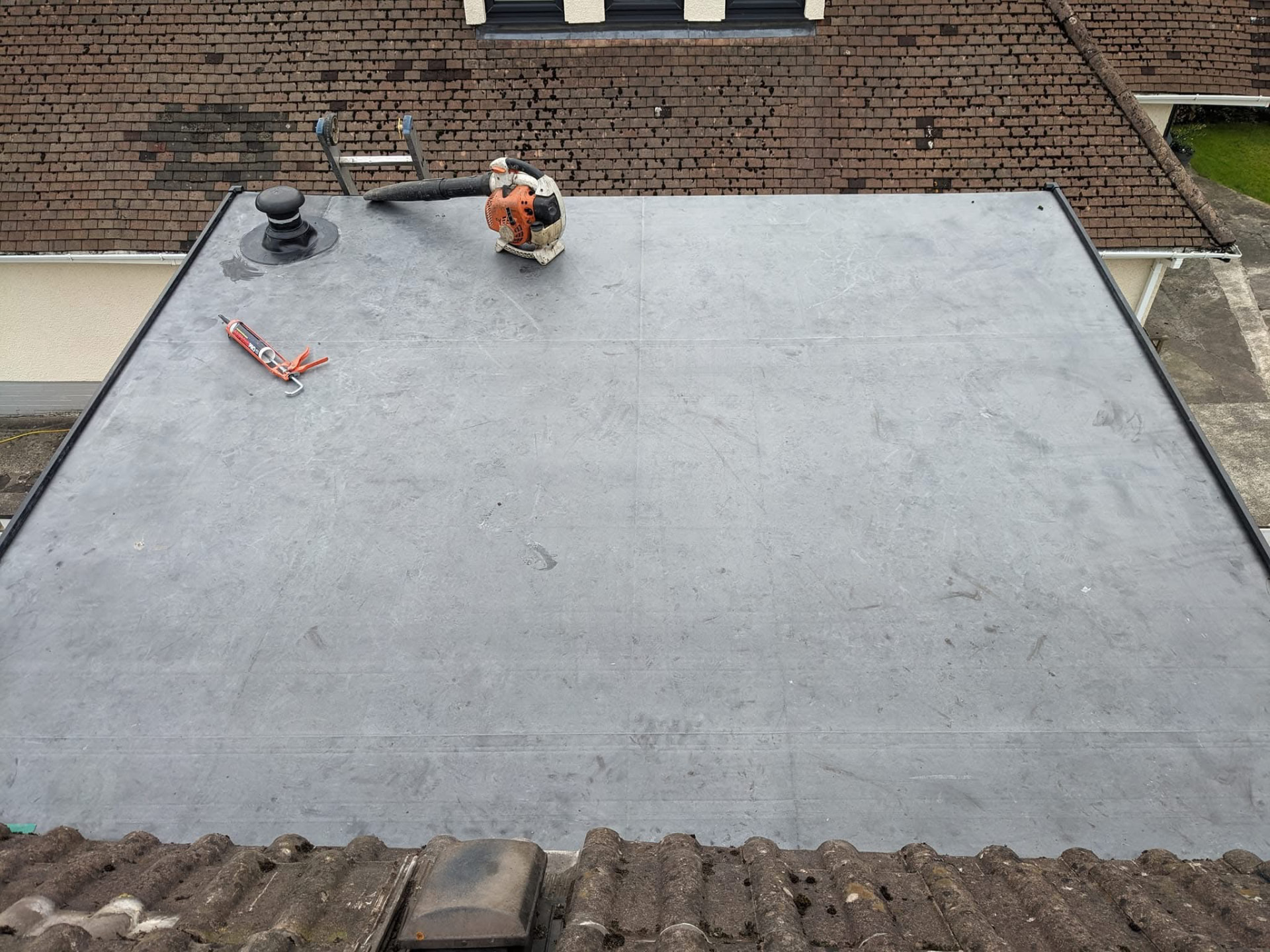EPDM roof finished